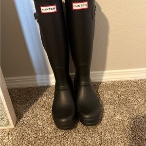 Hunter Classic Black Rain Boots